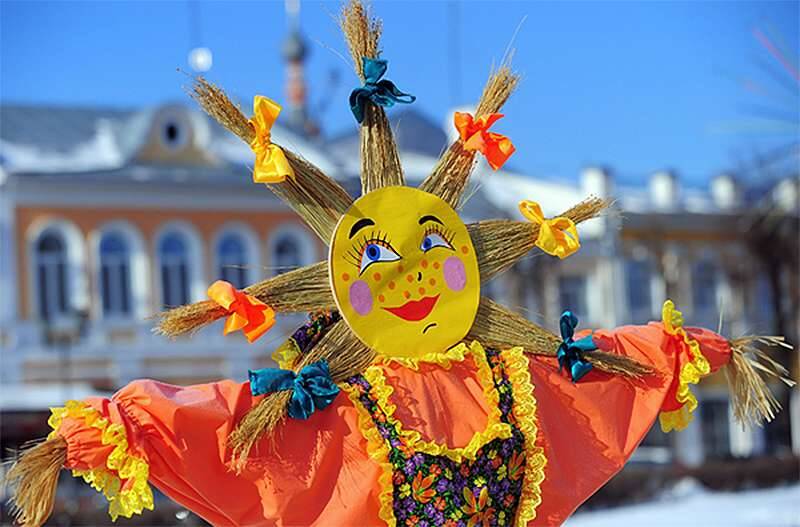 Maslenitsa festival Celebrations Welcome Spring - St. Petersburg