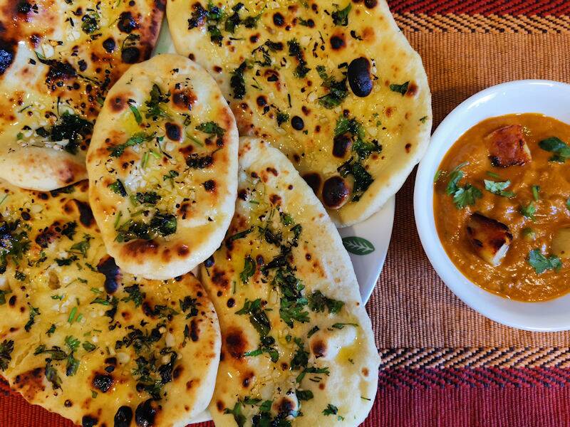 Make Garlic Naan and Mutter Paneer / Veggies - Online Cooking - Munich ...