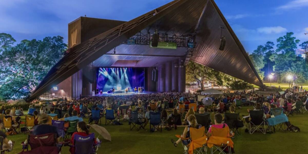 Outdoor Performance & Picnic - Houston Social Life Group | InterNations